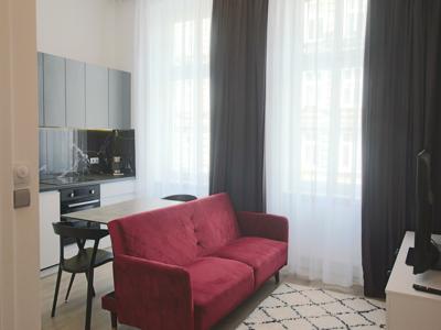 Centrum , apartament 2 pokojowe 40 m2 I piętro.