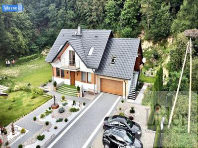 Dom na sprzedaż 5 pokoi lęborski, 310 m2, działka 4200 m2