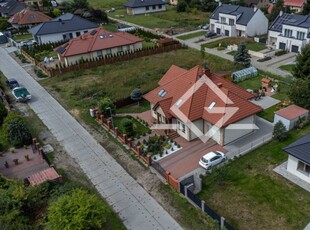 Przestronny | słoneczny | dom wolnostojący