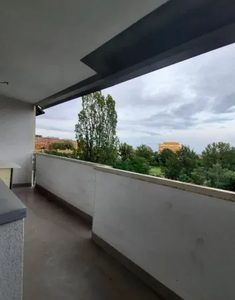 3p 54m Na Ostatnim Groszu BALKON/PIWNICA (Wrocław)