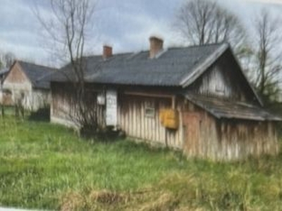 Dom drewniany z duzym budynkiem gospodarczym Osobnica Dzialka 24 ar
