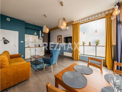 Mieszkanie na sprzedaż 46,30 m², parter, oferta nr 28/13467/OMS