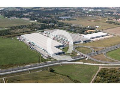 Magazyn do wynajęcia 8 000,00 m², oferta nr QRC-HW-7077