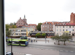 Olsztyn, Plac Jedności Słowiańskiej 1