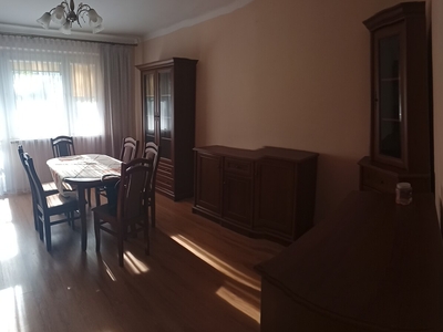 Sprzedam mieszkanie w os. Na Wzgórzach w Krakowie.