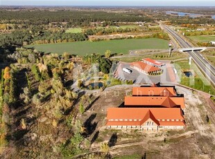 Obiekt handlowy na sprzedaż - mazowieckie, legionowski, Serock, Wierzbica