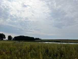 Działka nad wodą z aktualnymi warunkami zabudowy na dom jednorodzinny