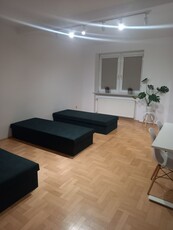 Pokoje 2, 3 i 4 osobowe, hostel, miejsce w pokoju Warszawa Marki 800mc