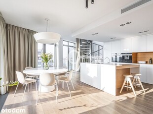 Dwupoziomowy Penthouse Z Panoramicznym Widokiem