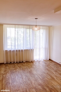 38m2 Salon Z Aneksem + Balkon, Sypialnia