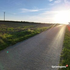 Sprzedam działkę rolną ale idealnie nadaje się pod budowę