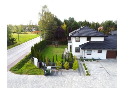 Dom na sprzedaż 150,00 m²
