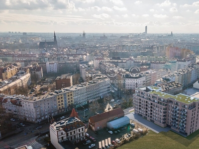 Mieszkanie trzypokojowe na sprzedaż