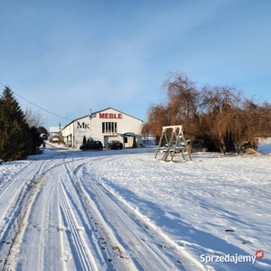 działka 0.64h z budynkiem 1680 m2