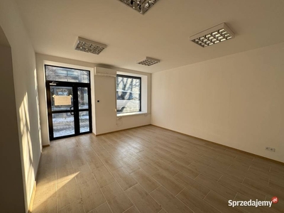 Lokale po remoncie w centrum miasta 42 m2, 23 m2 oraz 19 m2