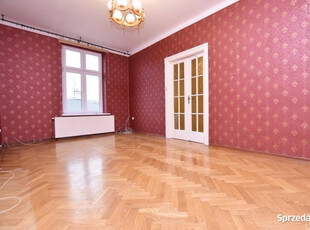 2 lub 3 pokoje,62m2,balkon, Widok na Wawel