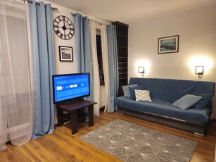 Uroczy Apartament w Redzie blisko SKM