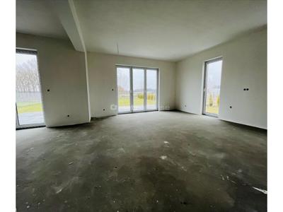 Dom na sprzedaż 163,19 m², oferta nr KASU597