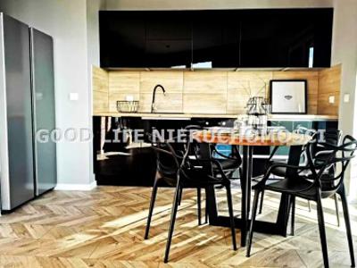 Apartament, al. Armii Krajowej