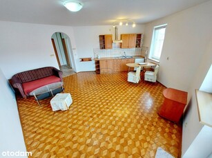 Apartament w monitorowanym budynku z windą