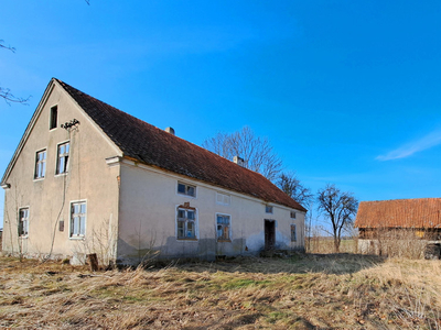 Działka siedliskowa 0,98 HA z zabudowaniami