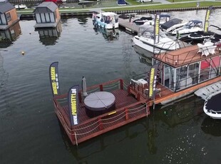 Dom na wodzie Houseboat Działka nad jeziorem Domek Przystań nad wodą