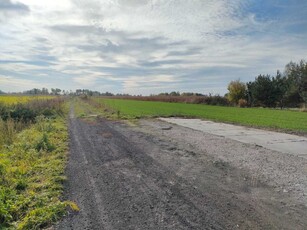 Duża działka budowlana z warunkami zabudowy