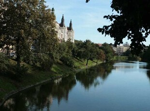 Mieszkanie trzypokojowe na sprzedaż