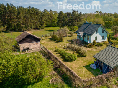 Dom nad rzeką otulony lasem!