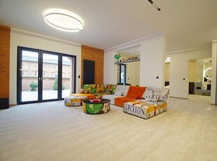 Skarbimierzyce LOFT w zespole pałacowo-folwarcznym