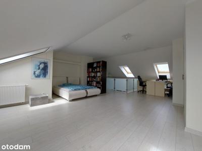 Atrakcyjny dwupoziomowy apartament w Redzie.