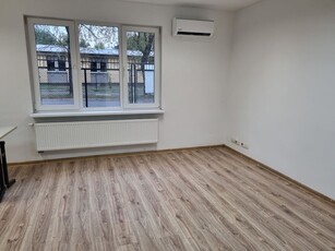 Lokal biurowy/ usługowy do wynajęcia. 22 m 2