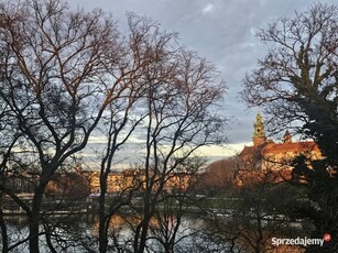 Unikatowy apartament w Krakowie nad Wisłą z widokiwm wprost na Wawel