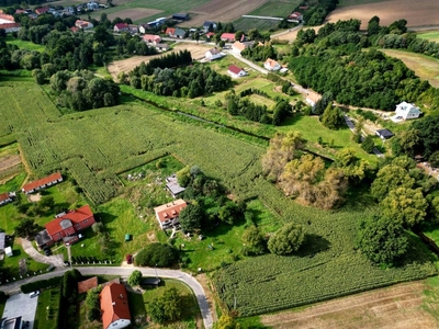 Piękny teren pod Agroturystykę!