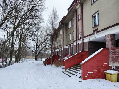 REZERWACJA Sprzedam 3-pokojowe mieszkanie w ratuszu w Leszczynach