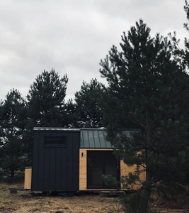 Tinyhouse umeblowany