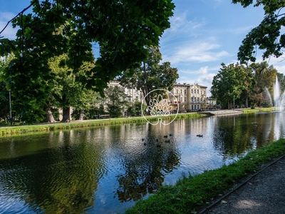 Mieszkanie trzypokojowe na sprzedaż