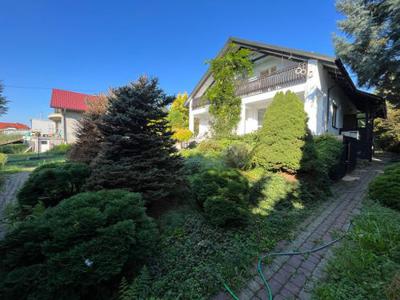 Dom na sprzedaż 4 pokoje Rzeszów, 238 m2, działka 1073 m2