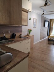 Wynajmę apartament w /Kołobrzeg / ul.Sienkiewicza 28e/6