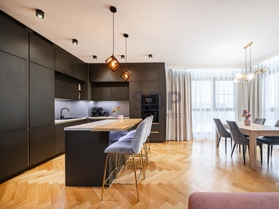 Mieszkanie do wynajęcia 95,00 m², piętro 4, oferta nr 33097