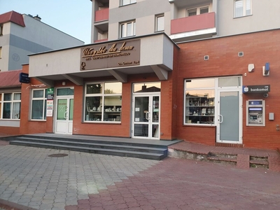 Lokal handlowo usługowy do wynajęcia, Os. Centrum 26, 130m