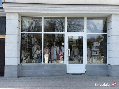 LOKAL NA SPRZEDAŻ CENTRUM CZŁUCHOWA, GŁÓWNY DEPTAK 77M2