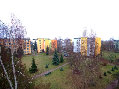 Przestronna kawalerka z dużym balkonem