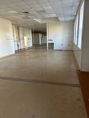 lokal użytkowy 700 m2 w Radomiu