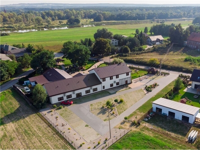 Hotel Sprzedaż Wronki, Polska