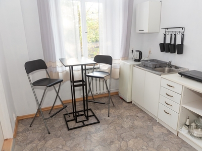 Wynajem apartamentu dwupokojowego 30m2 w centrum Łodzi