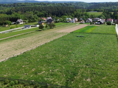 Działka budowlana 30 arów Weremień k. Leska