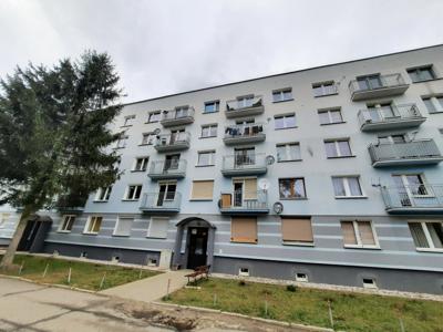 Mieszkanie w bloku nr 145 w Szczytnicy