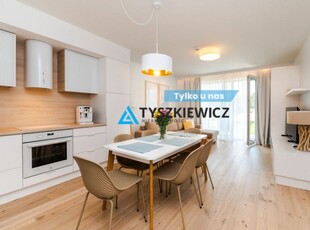 Apartament z ogródkiem nad morzem