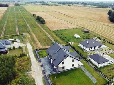 Piękny dom w doskonałej lokalizacji